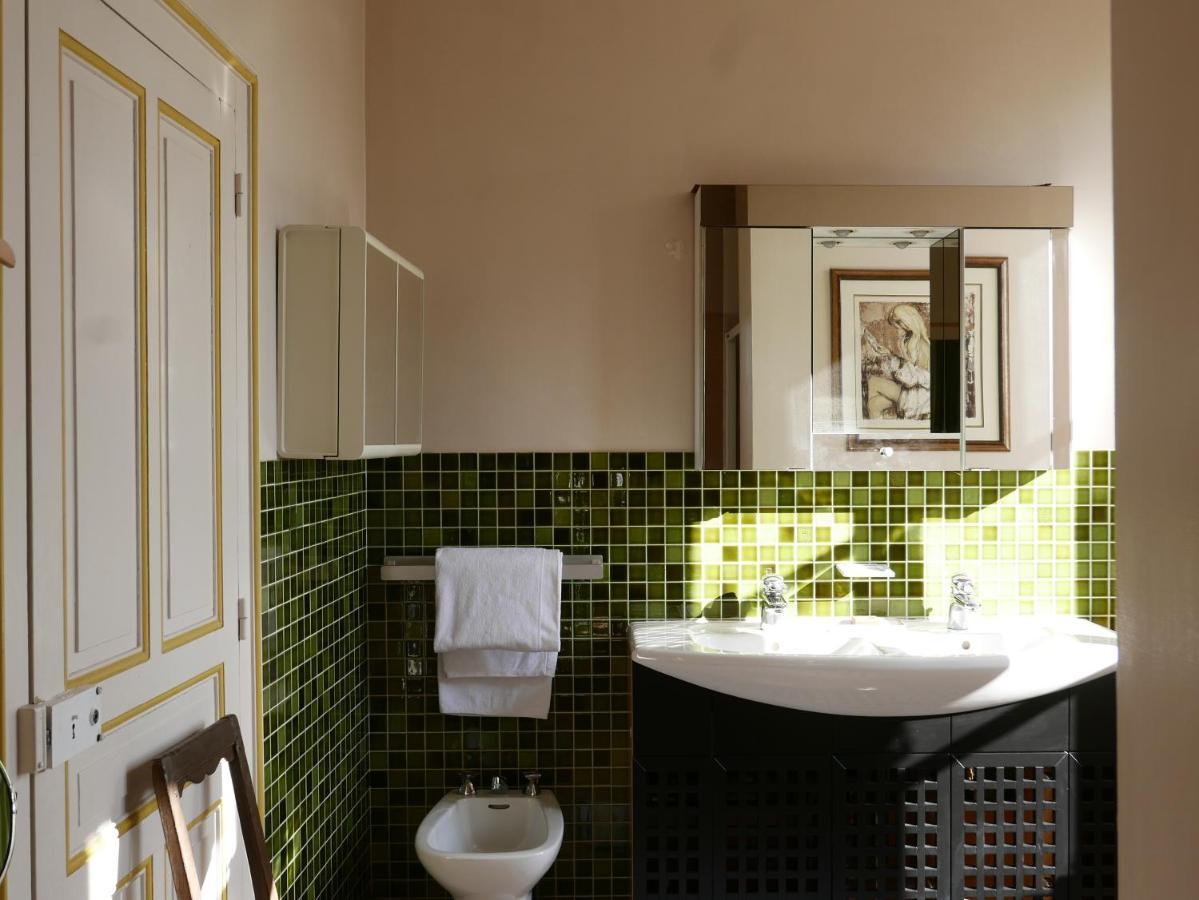 Bed and Breakfast La Buffonnerie Moutiers-Saint-Jean Esterno foto
