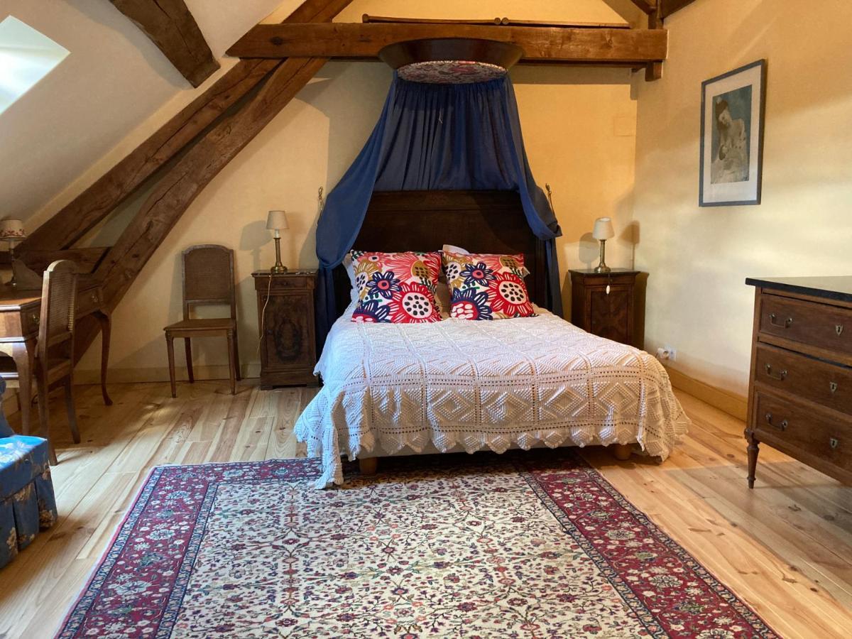 La Buffonnerie Bed and Breakfast Moutiers-Saint-Jean Esterno foto