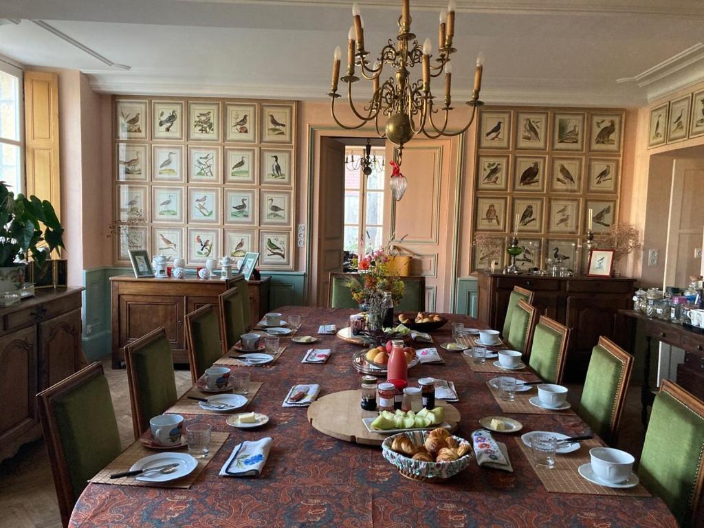 Bed and Breakfast La Buffonnerie Moutiers-Saint-Jean Esterno foto
