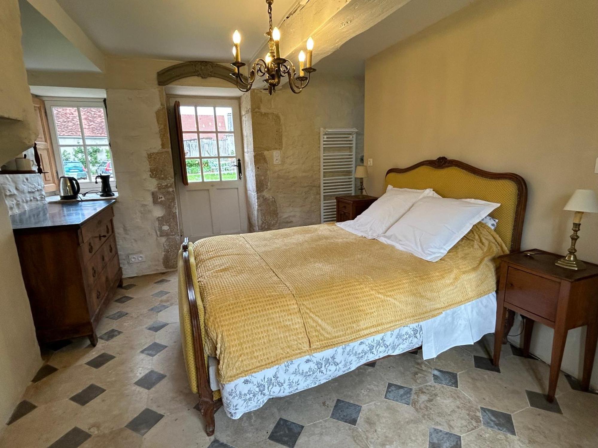 La Buffonnerie Bed and Breakfast Moutiers-Saint-Jean Esterno foto